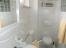 Bad mit Dusche
